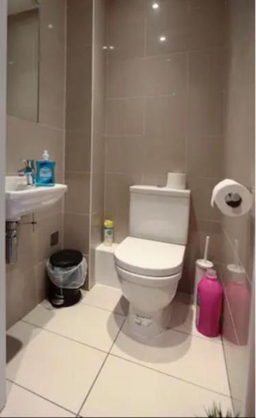 Cosy Private Rooms In Euston Square, Central London Eksteriør bilde